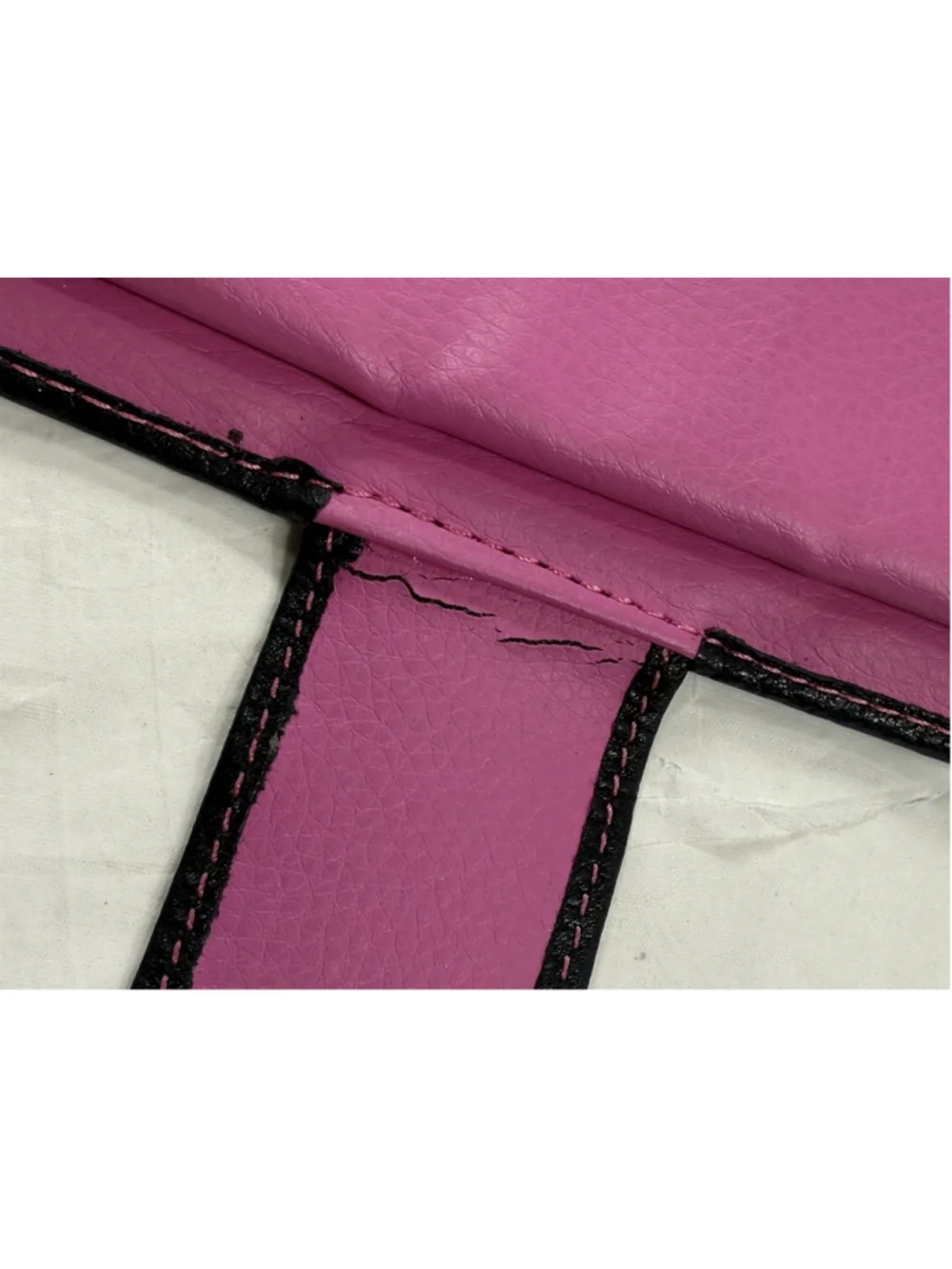 Isaac Mizrahi Black Credit Card Wallet